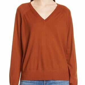 THEORY Relaxed VNeck Sweater Rust Orange Size Medium 100% Soft Merino Wool EUC